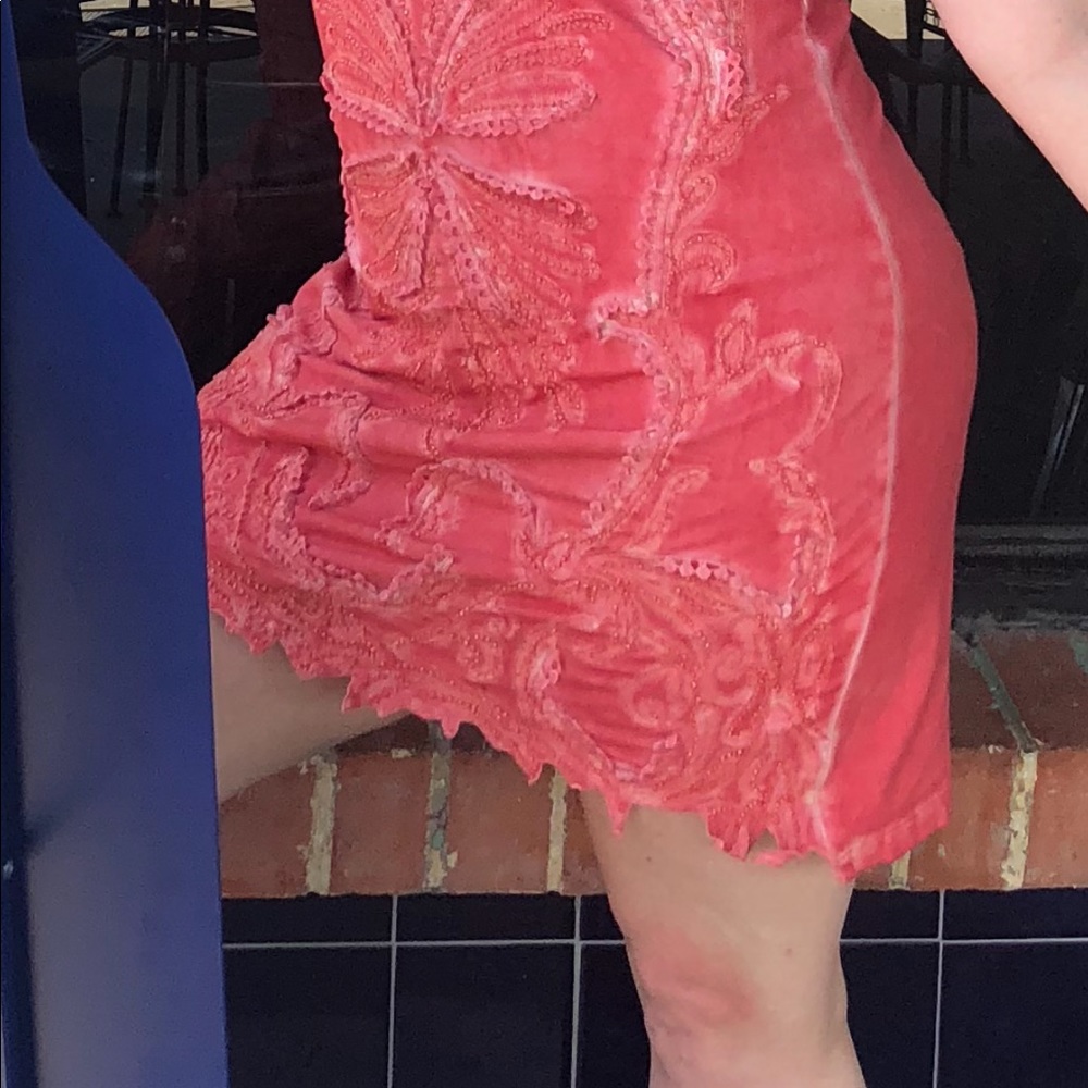 Dress - Picture 5 of 5